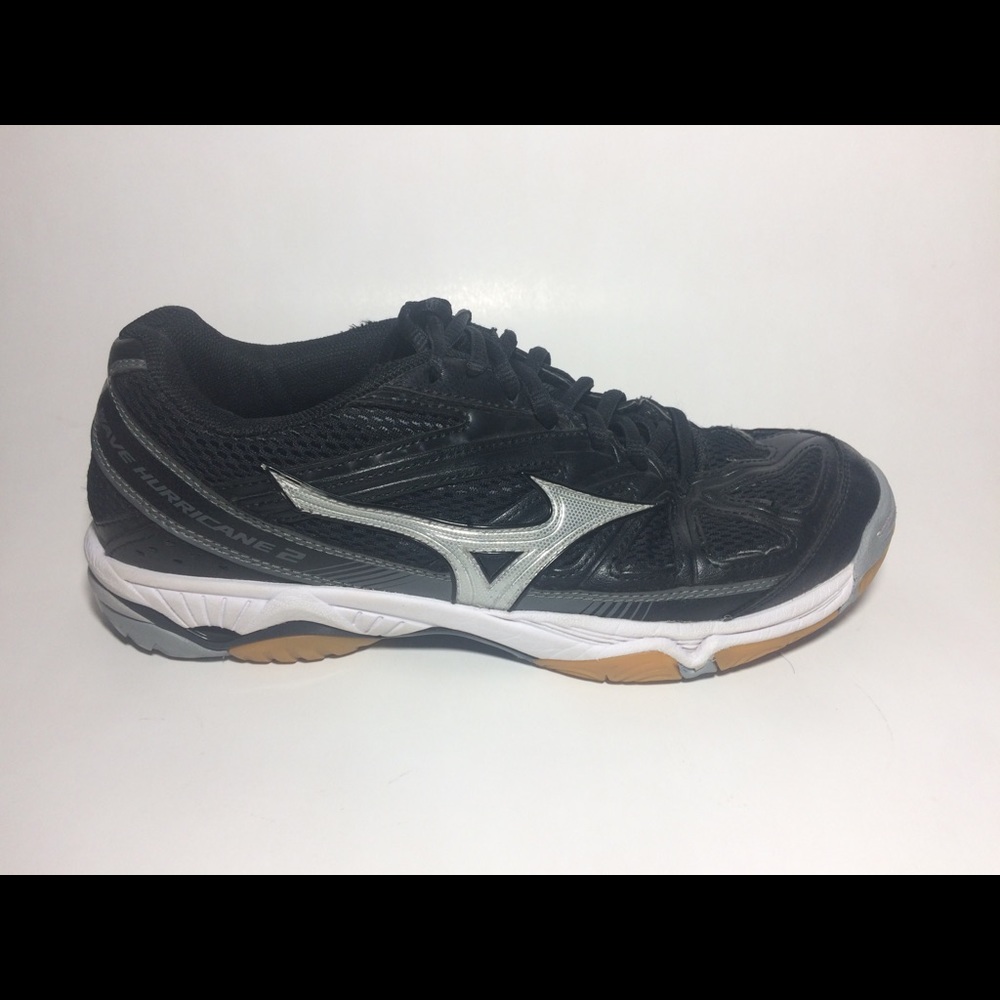 Mizuno Womens Size 9 Wave Hurricane 2 Volleyball